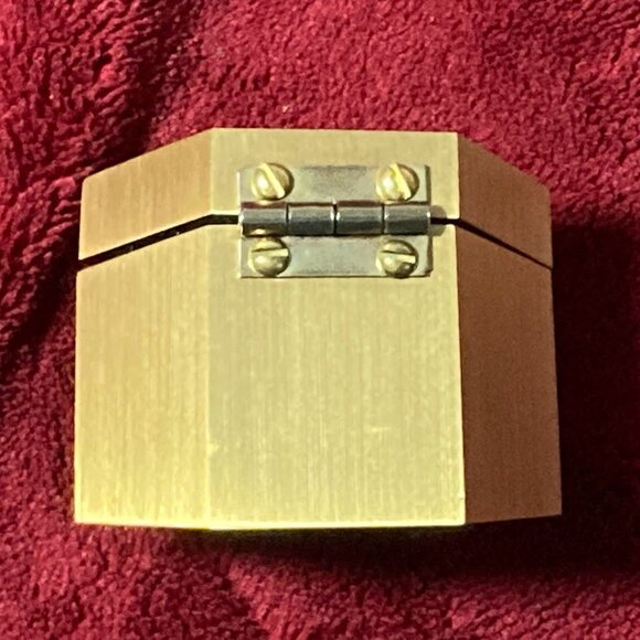 Hartford Insurance Gold Desk Clock Hinged Financial Selco Made in Japan and USA - Picture 9 of 13